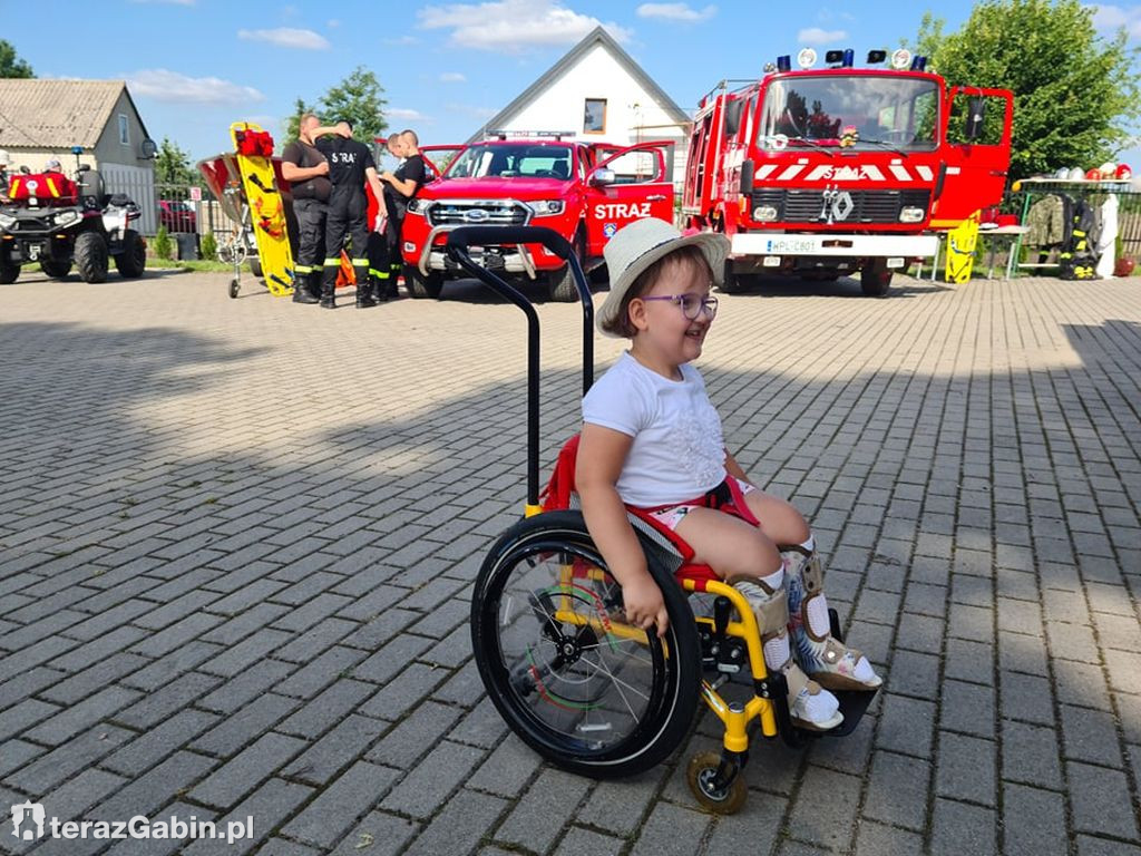 Piknik charytatywny dla Poli Kamińskiej w Nowym Kamieniu.