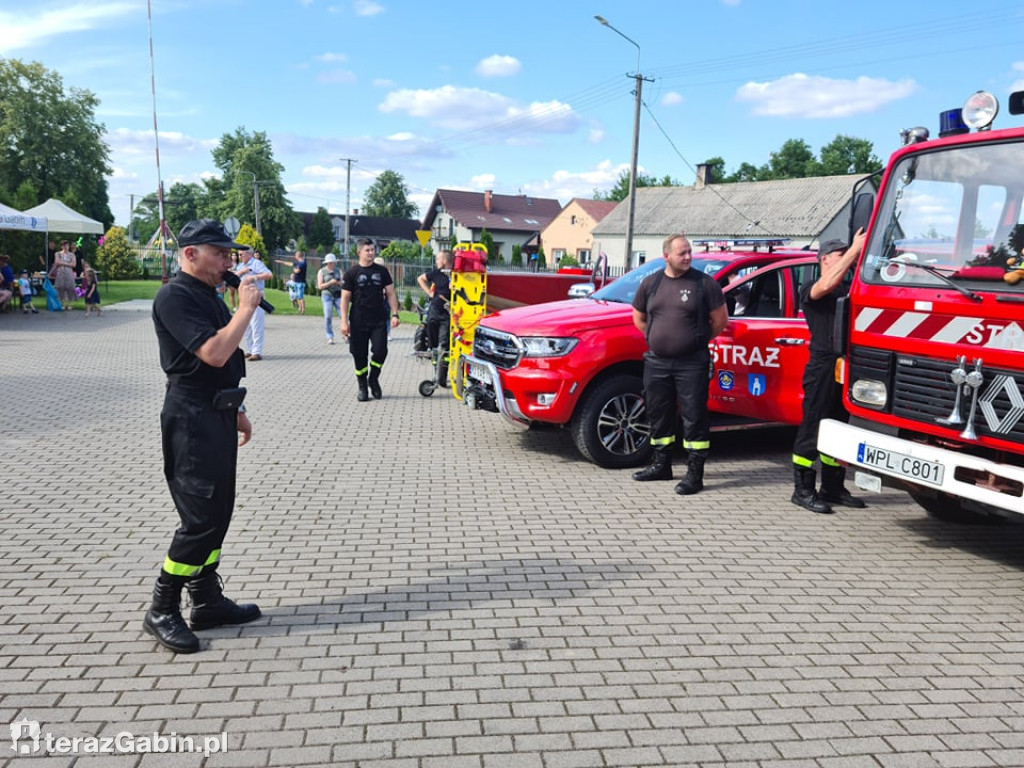 Piknik charytatywny dla Poli Kamińskiej w Nowym Kamieniu.