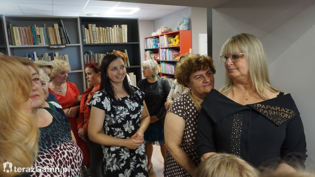 Piękne dzieła z ceramiki zaprezentowano podczas wernisażu.