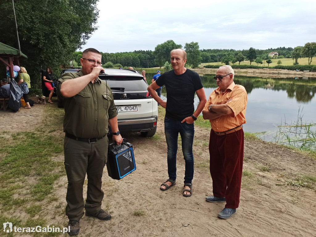Wędkarska niedziela w Zdworzu.