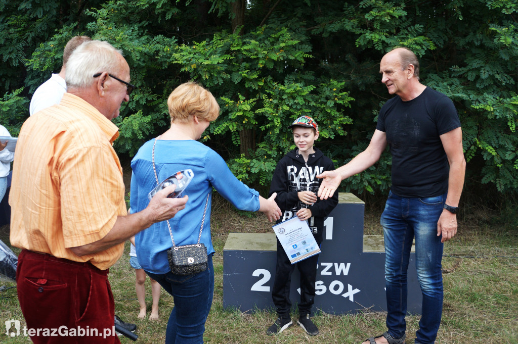 Wędkarska niedziela w Zdworzu.