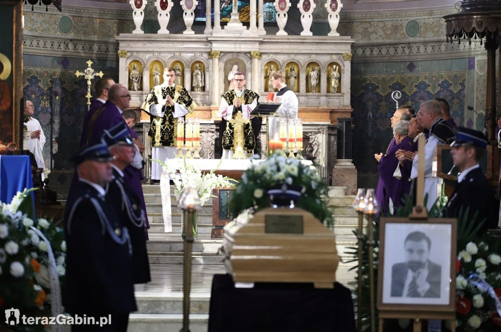 Tłumy żegnały Starostę Płockiego.