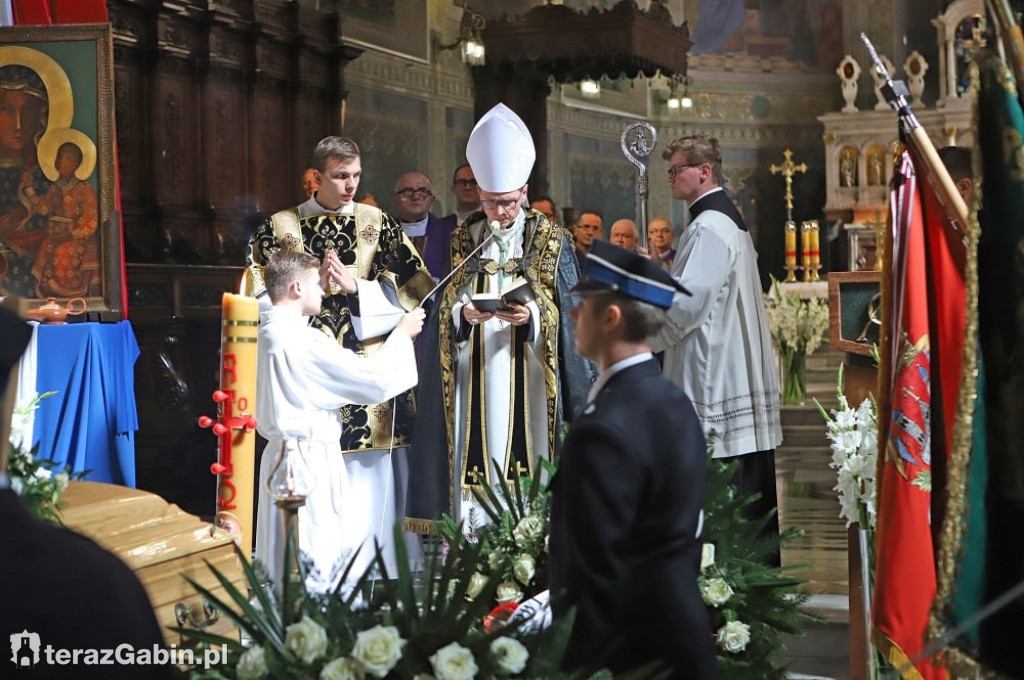 Tłumy żegnały Starostę Płockiego.