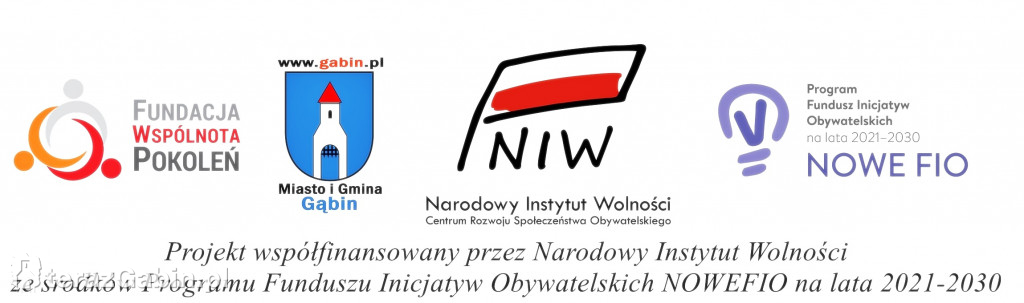 Seniorzy na wycieczce w Warszawie.