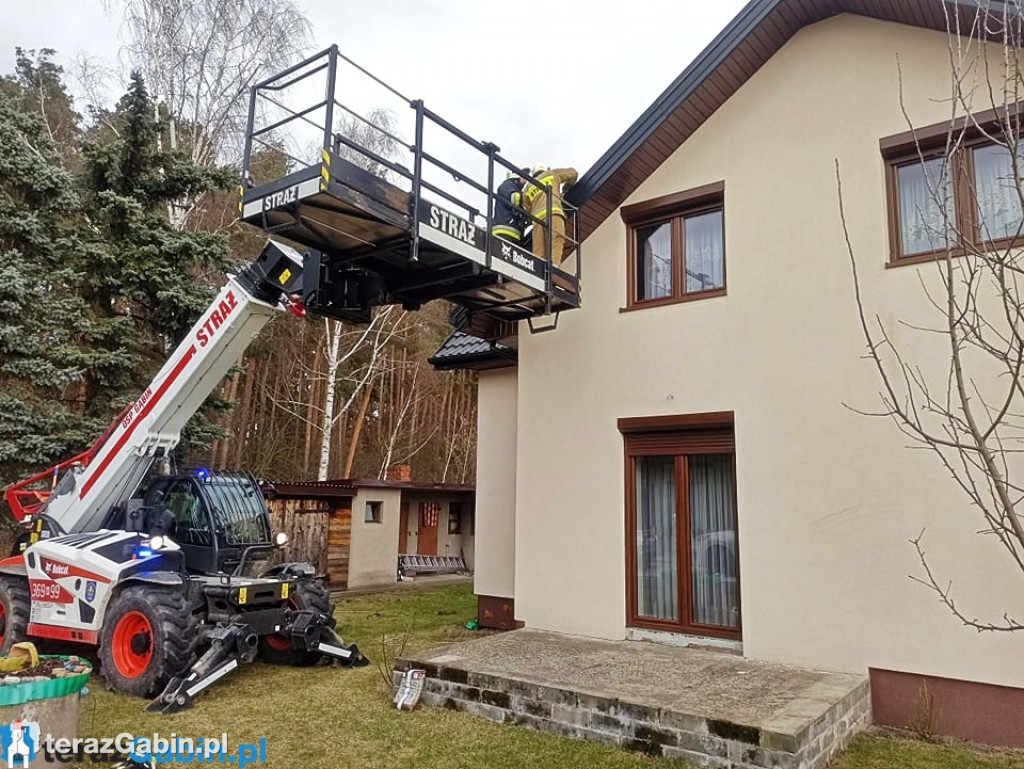 Orkan Eunice nad gminą Gąbin. Wyrządził wiele szkód.
