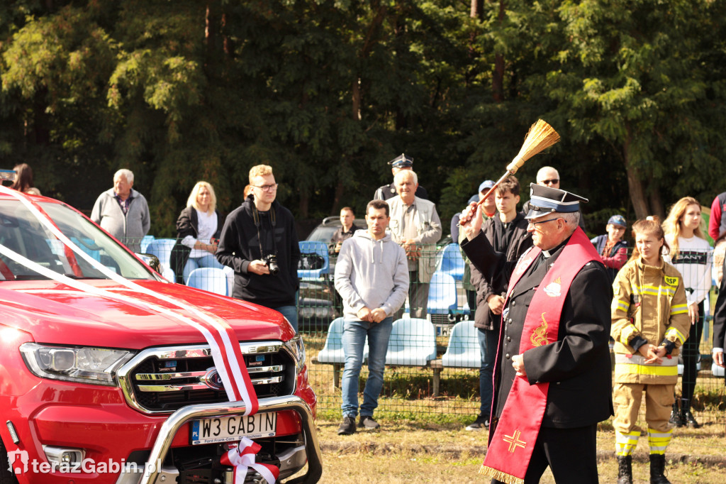 Przekazanie wozu dla OSP Gąbin
