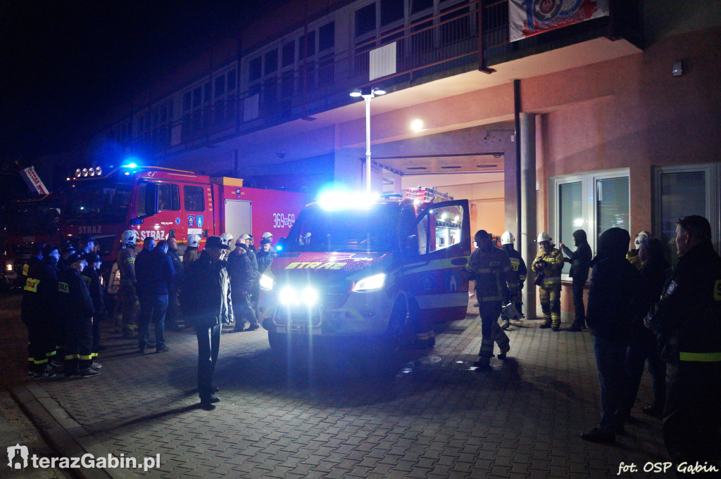 Nowy samochód w OSP Gąbin.
