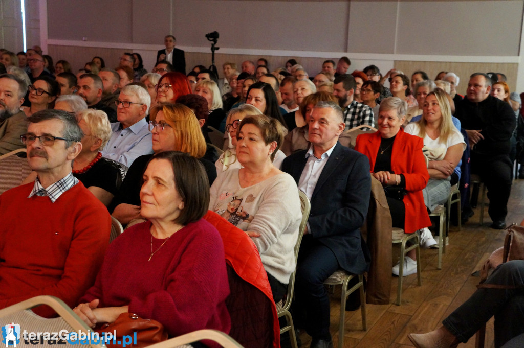 Włoska awantura na deskach gąbińskiego teatru [zdjęcia]