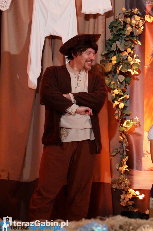 Włoska awantura na deskach gąbińskiego teatru [zdjęcia]
