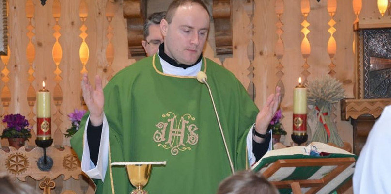 Zmiany w gąbińskiej parafii. Odchodzi Ksiądz Patryk Zawadzki. 