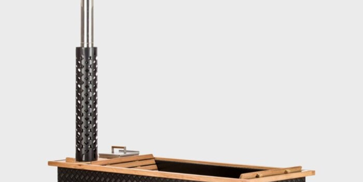 Wanna ogrodowa z piecem na drewno, czyli spa w ogrodzie