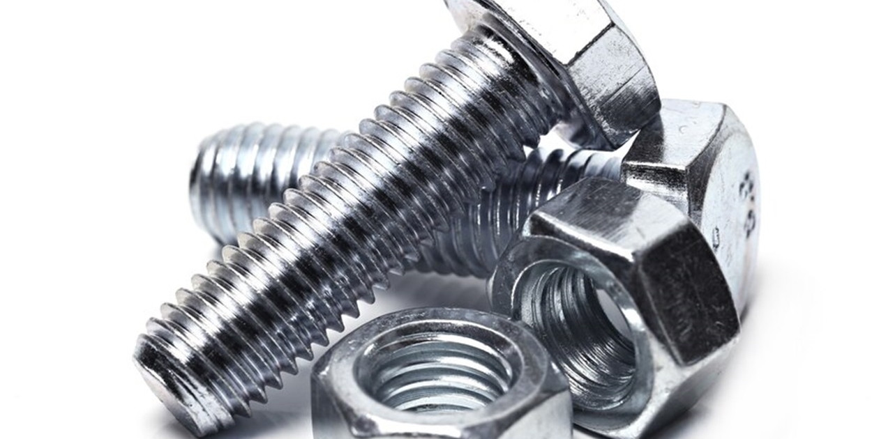 Jak wybrać idealne elementy złączne do Twojego projektu?