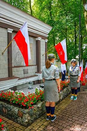 Rocznica rozstrzelania mieszkańców Gąbina.-1583