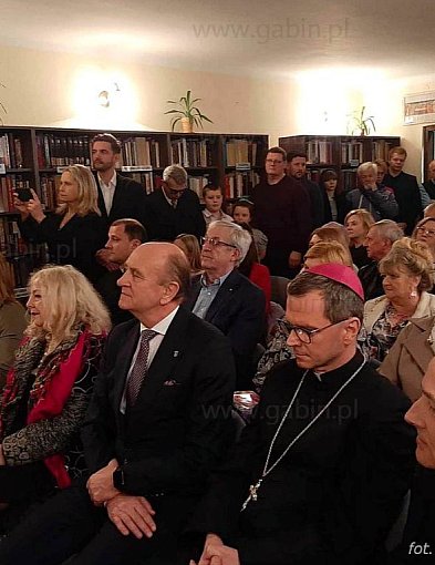 Ciekawa inicjatywa parafii w Dobrzykowie. -56032
