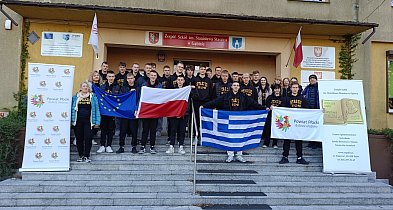Uczniowie z Zespołu Szkół na praktykach w Grecji. -58854