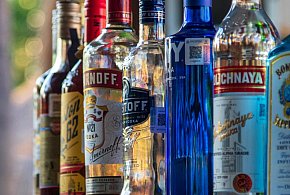 Piwo i wódka znikną ze stacji paliw? Ten pomysł znów jest na stole-59082