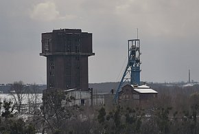 Pięcioletnie urlopy i nawet 170 tys. zł odprawy. Zmiany dla dużej grupy-59520