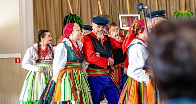Jesienne spotkanie z folklorem w Gąbinie. -59504