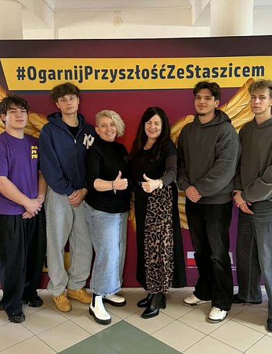 Uczniowie z Gąbina w finale wielkiego turnieju.